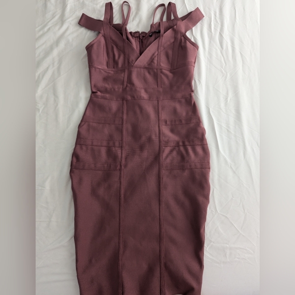 Fashion Nova Mauve Bandage Dress size M - Picture 2 of 6